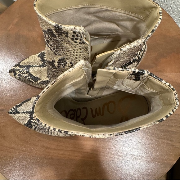 Sam Edelman Hilty Boot - Picture 7 of 7